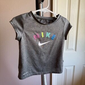 Nike Dri-FIT Girls T-Shirt Gray Heather Multi-Color Logo Short Sleeve 3T